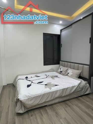 NH À MỚI, HAI THOÁNG - 6 NGỦ, FULL NỘI THẤT - GẦN PHỐ - Ở SƯỚNG - 2