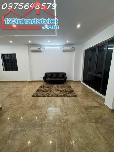 Bán nhà Quan Nhân 45m Lô góc gần phố mặt tiền rộng kinh doanh giá hợp lý - 1