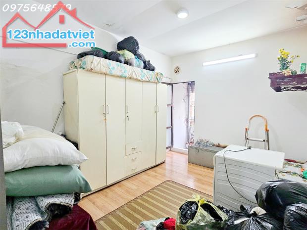 Bán nhà Tôn Đức Thằng 25m khu trung tâm vừa tiền Ở sướng - 3