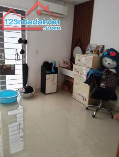 Bán nhà Trần Nguyên Hãn, Trần Nguyên Hãn, Lê Chân, Hải Phòng. 3 tầng, 45m2, 3,55 tỷ. Ngang - 3