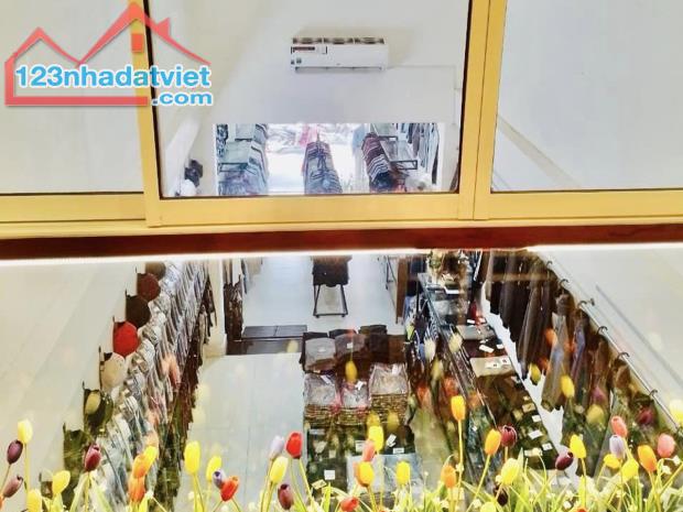 🏡 Chỉ 10 Tỷ Mặt tiền Đại Lộ 3 Thủ Đức 85m2 3Tầng  Gần Chợ - 1