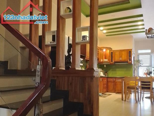 🏡 Chỉ 10 Tỷ Mặt tiền Đại Lộ 3 Thủ Đức 85m2 3Tầng  Gần Chợ - 3