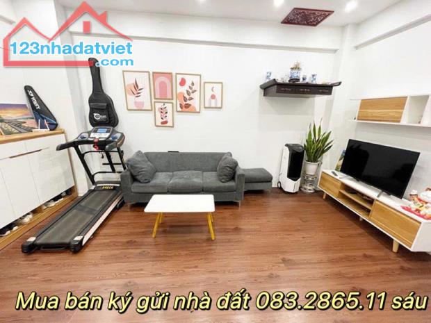 Bán CĂN HỘ CHUNG CƯ  mới Định Công Hoàng Mai 80m2 3PN giá 3ty650tr LH 083.2865.116
