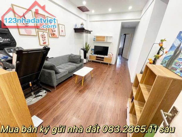 Bán CĂN HỘ CHUNG CƯ  mới Định Công Hoàng Mai 80m2 3PN giá 3ty650tr LH 083.2865.116 - 4