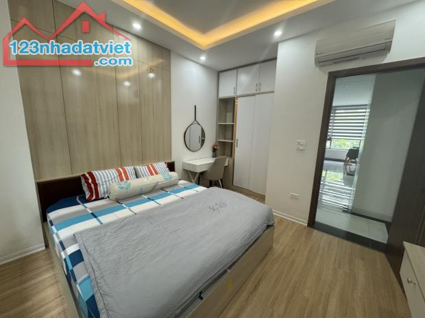 Cho thuê căn hộ 2 phòng ngủ tại Vinhomes Marina - 2