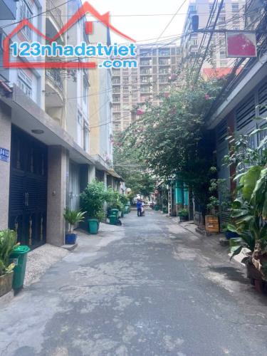 Bán nhà hẻm xe hơi k300 p13 Tân Bình 4x25m 4 tầng chỉ 13,999 tỷ