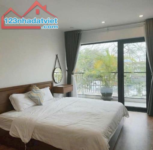 Bán nhà 80m2 tài chính 15 tỷ phố Lạc Long Quân ôtô đậu cửa - 2