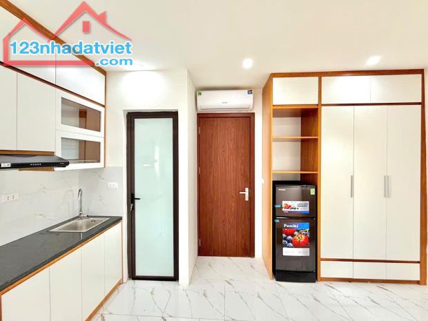 GÀ ĐẺ TRỨNG VÀNG DÒNG TIỀN 60TR/ THÁNG, PHỐ GIÁP BÁT, Ô TÔ , 6 TẦNG THANG MÁY GIÁ 15.X TỶ - 2