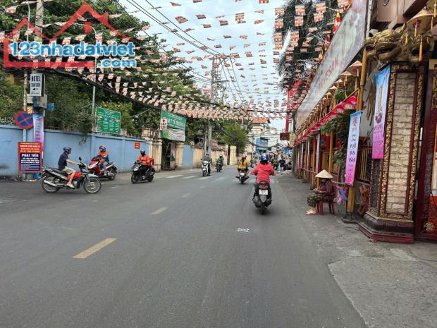 Bán nhà 1 sẹc HXH Đường số 30 75m2 3 tầng view góc ngang 4.1m đẹp gần chợ chỉ 7 tỷ. - 3