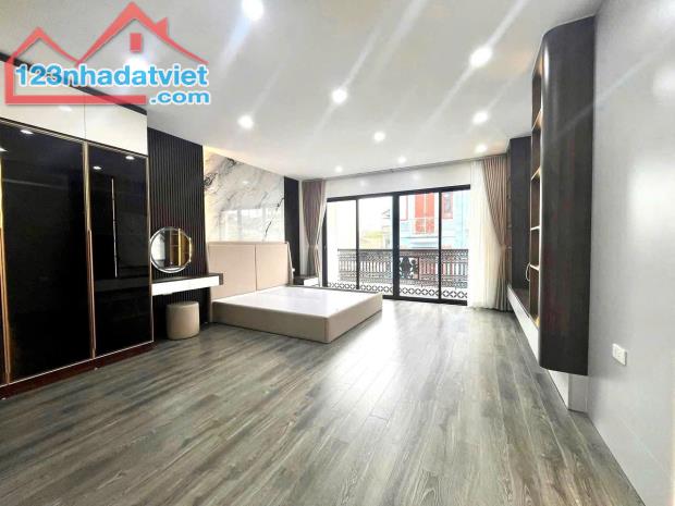 BÁN NHÀ TAM TRINH, VỈA HÈ, KINH DOANH, Ô TÔ, 61M2 X 6 TẦNG THANG MÁY GIÁ 17.X TỶ - 1