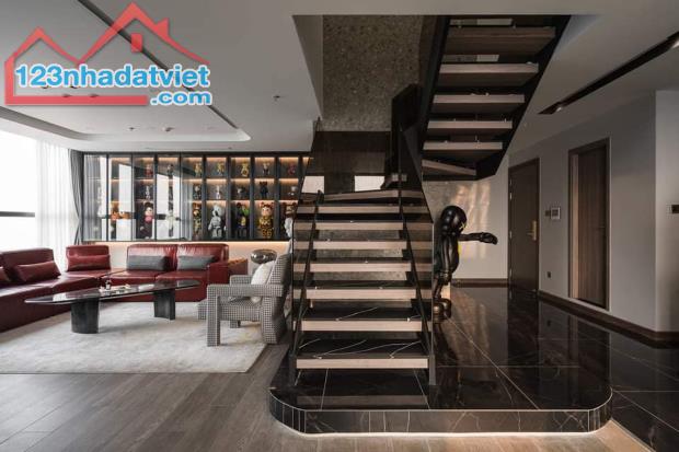 ⚜️ Penhouse VIP W2 VINHOMES WESTPOINT Phạm Hùng, 192m2 4PN+3WC, Chỉ 23.5 Tỷ ⚜️ - 1