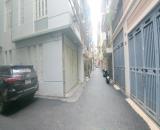 Phân lô Nguyễn Khánh Toàn 50m x 5T, Gara ô tô, lô góc, nhà dân xây đẹp.