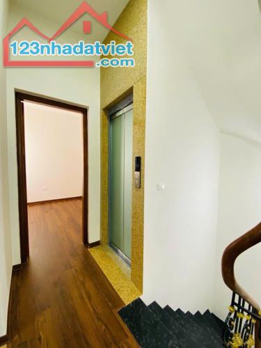 HOÀNG VĂN THÁI 55m- 5 TẦNG - MT 4,7m PHÂN LÔ QUÂN ĐỘI - Ô TÔ - THANG MÁY -21.6 tỷ - 3