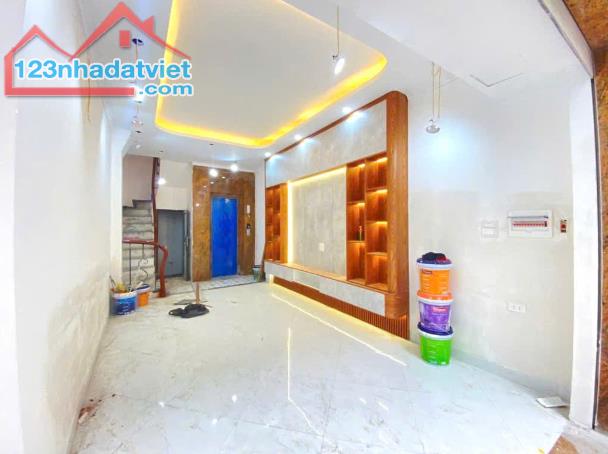 NHÀ ĐẸP HIẾM – 6 TẦNG THANG MÁY – NGÕ Ô TÔ – GIÁ CỰC MỀM – KHÔNG MUA LÀ MẤT!