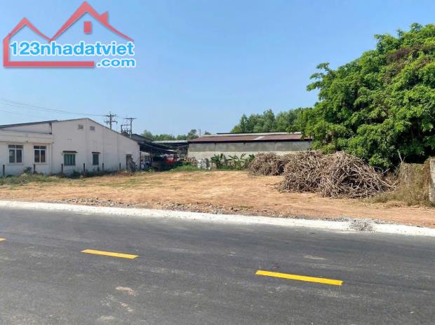 ĐẤT NHÀ BÁN GẤP 416M2 THỔ CƯ SÁT BÊN CHỢ, TRƯỜNG HỌC DÂN CƯ ĐÔNG. GIÁ 290TR/SỔ