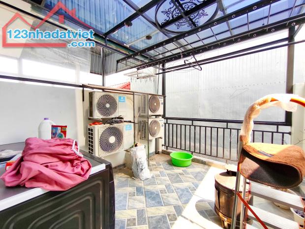 BÁN NHÀ ĐẠI LA HAI BÀ TRƯNG 4 TẦNG 40M2 MẶT TIỀN 6M -VÀI BƯỚC CHÂN RA Ô TÔ 7.35 TỶ - 5