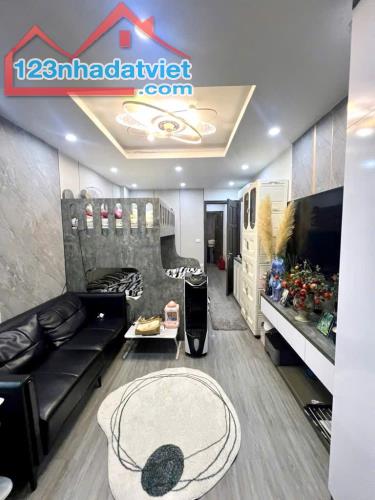 Nhà đẹp dân xây Ba Đình - Vừa ở vừa cho thuê - 8 phòng khép kín - 5