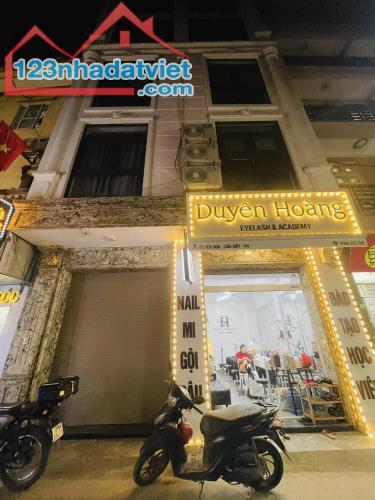 MẶT PHỐ YÊN HOA THANG MÁY - KINH DOANH DT 50m2 7 tầng MT 7m Giá 27 tỷ - 2