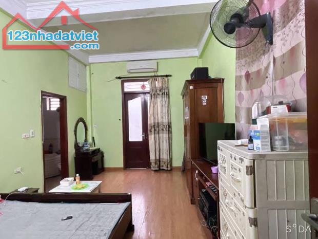 BÁN NHÀ MẶT DÔC TAM ĐA - VỈA HÈ - 1 MẶT NGÕ - 1 MẶT Ô TÔ TRÁNH - KHU VỰC HIẾM NHÀ BÁN - XÂ - 2