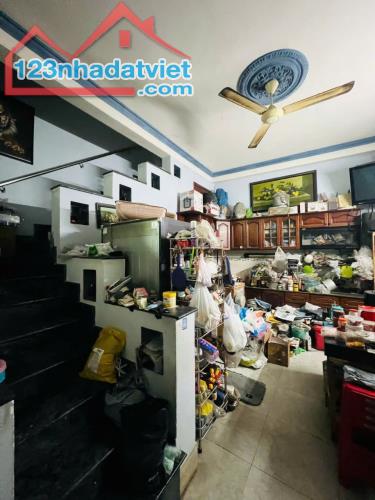 Nhà rộng 3 tầng, cạnh Etown Cộng Hòa, 5.4 tỷ - 3