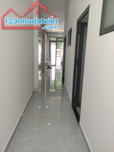 Siêu phẩm nhà MT Đông Thạnh 5, Hóc Môn, .DT:74m2 .Giá chỉ 4.5 tỷ (TL) - 1