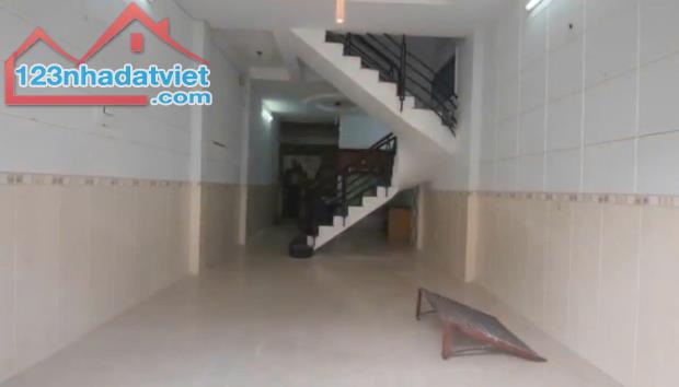 CHÍNH CHỦ CHO THUÊ NHÀ NGUYÊN CĂN THIẾT KẾ HIỆN ĐẠI ĐƯỜNG PHẠM VĂN CHIÊU – TP HỒ CHÍ MINH - 1