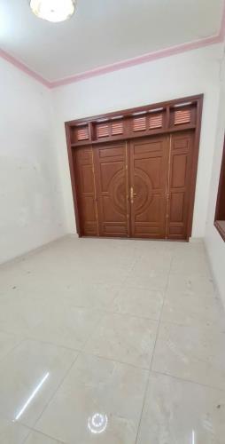 Bán nhà mặt tiền Tân Phong, chợ cây xăng 26, cho thuê kinh doanh rất tốt - 2