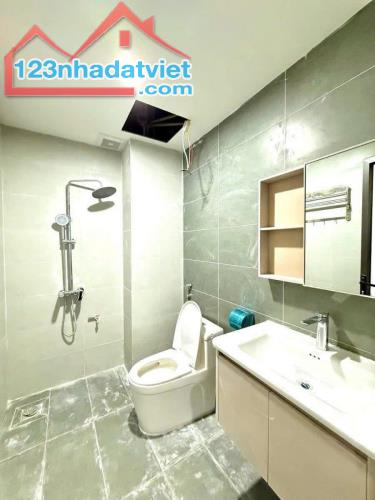 ĐƯỜNG LÁNG - NHÀ ĐẸP - 2 THOÁNG - NGÕ Ô TÔ - KINH DOANH - 55 M² NHỈNH 14 TỈ - 5