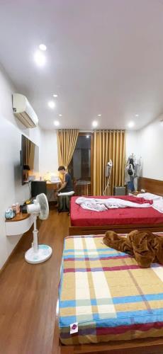 Bán đất tặng nhà. Phố Ngọc lâm. Phố ẩm thực - 3