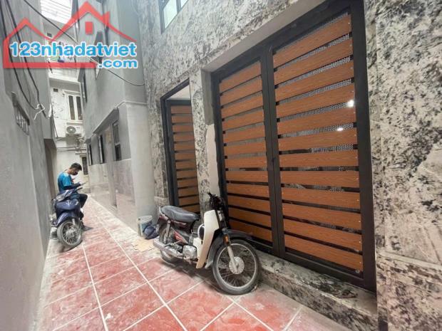 14 tỷ NHÀ ĐẸP NGÕ TO - KHU ĐÔNG NGƯỜI Ở - DÒNG TIỀN ỔN ĐỊNH - CCMN GIÁ TỐT DOANH THU 70TR