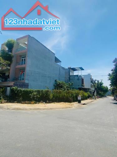 Mặt tiền Nguyễn Thái Học, cần bán gấp - 2