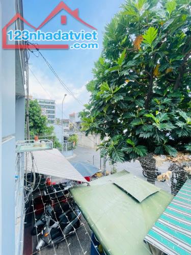 NHÀ ĐẸP GIÁP Q1 – BÌNH THẠNH GIÁ TỐT – HẺM 7M NHƯ MẶT TIỀN ~ 40M² – CHỈ 4.95 TỶ - 1