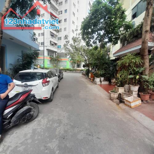 BÁN NHÀ TIỂU KHU ĐÔ THỊ NAM LA KHÊ 80Mx4 TẦNG vỉa hè,phân lô oto tránh, kinh doanh đỉnh