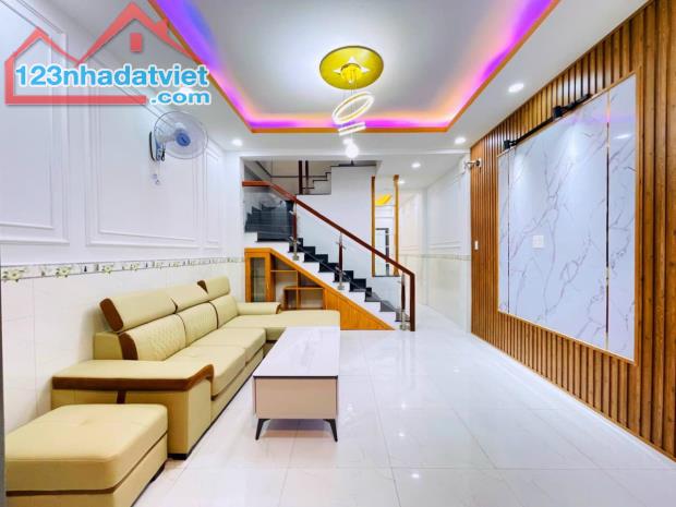 BÁN NHÀ, HẺM XE HƠI THÔNG, TRẦN THÁI TÔNG, TÂN BÌNH, 48M, 4 TẦNG, GIÁ 5.8 TỶ