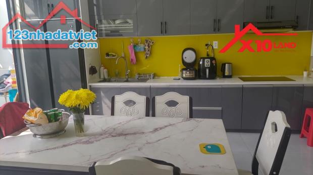 Bán nhà 3 tầng 268m2 Chợ Trại Bò Long Bình TP Biên Hòa có 6,3 tỷ - 1