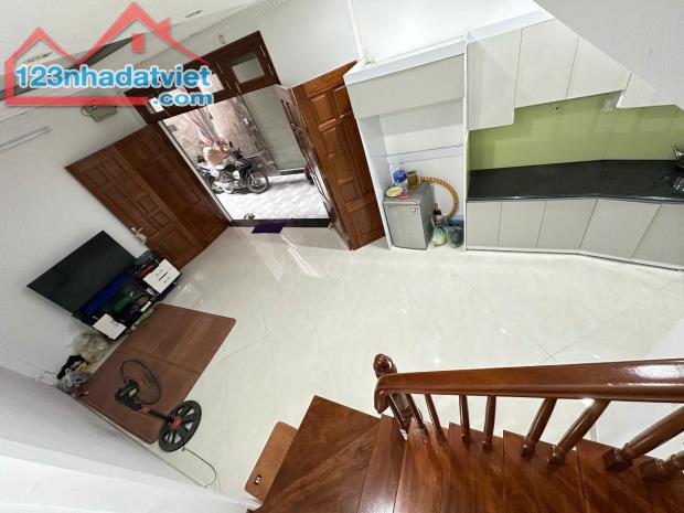 BÁN NHÀ LÊ THANH NGHỊ, GẦN BÁCH KINH XÂY, BỆNH VIỆN BẠCH MAI, DT 32M2. 8,1 TỶ - 2