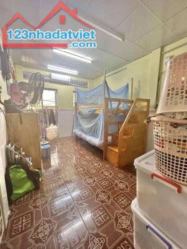 QUẬN 10 HẺM XE HƠI - 1 CĂN RA MẶT TIỀN - NGAY 3 THÁNG 2 - NGUYỄN LÂM  - 40M2 - 2 TẦNG ĐÚC - 4
