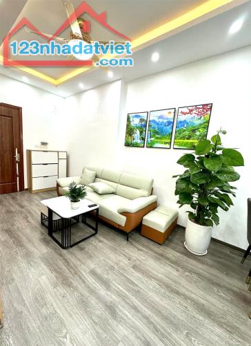 Cần bán căn hộ chung cư Kim Văn Kim Lũ – Hoàng Mai, Hà Nội