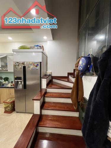 GIÁ NÀO CŨNG BÁN SIÊU PHẨN ĐẠI KIM DÂN XÂY PHÂN LÔ Ô TÔ TRÁNH VỈA HÈ 6 TẦNG THANG MÁY - 3