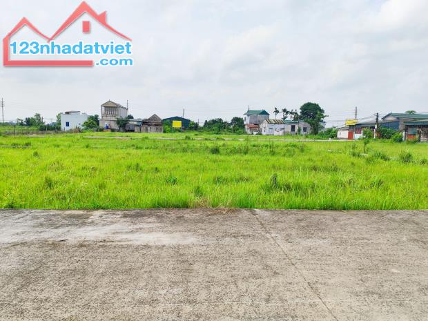 Lô duy nhất đất DG Đại Nam -Thị Trấn Phú Xuyên,giá 27.5tr, đất dân xung quanh đều đã 3x. - 3