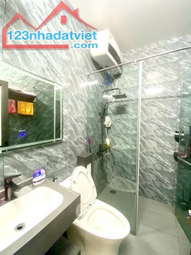Bán nhà Nguyễn Văn Linh, Vinh Niệm,LÊ Chân . 4,5tỷ , 4 tầng, 82m. - 3