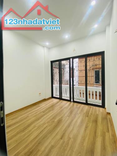 Bán nhà Pháo Đài Láng, Trung tâm quận Đống Đa, 31m2 ,4 tầng full nội thất - 4