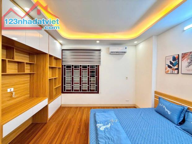BÁN NHÀ DÂN XÂY ĐẸP MỸ ĐÌNH _DT54M,4TẦNG,CÁCH MP NGUYỄN HOÀNG 30M_CÓ Ô CHỜ THANG MÁY _9,TỶ - 3