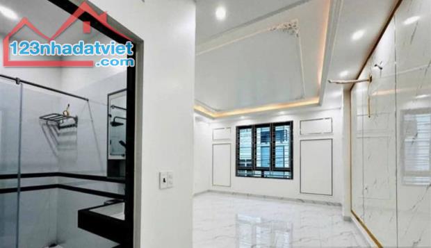 Bán nhà Trần Nguyên Hãn, An Dương, Lê Chân, Hải Phòng. 3 tầng, 64m2, 4,15 tỷ. Ngang 4,7m, - 4
