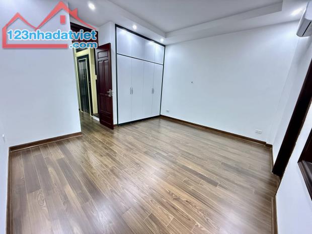 Bán nhà phân lô Lê Trọng Tấn, 65m, 5 tầng, MT 5m, ô tô vào nhà, vừa ở vừa làm văn phòng. - 4
