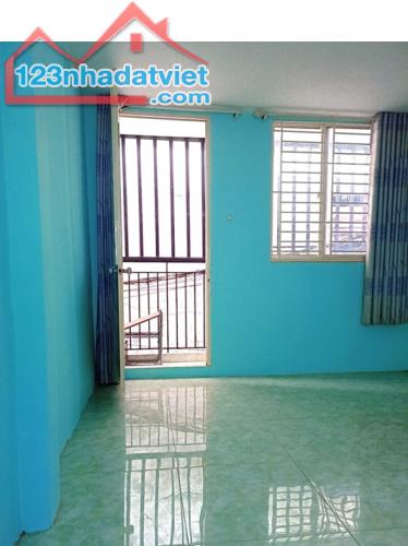 HẺM THÔNG, SÁT HẺM Ô TÔ, 2 TẦNG ĐÚC, TÂN HÒA ĐÔNG, F14, Q6, 2.2 TỶ - 1