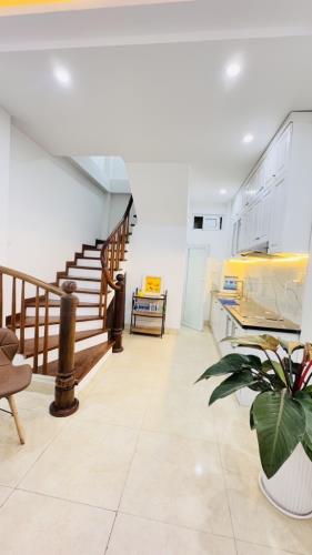 BÁN GẤP  NHÀ ĐƯỜNG LÁNG -ĐỐNG ĐA-VỊ TRÍ ĐẮC ĐỊA- 5 TẦNG- DT -30M2- GIÁ CHỈ 7.5TỶ - 2