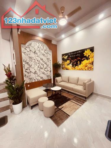 Ngõ Trại Cá - Trương Đinh - Hai Bà Trưng - 3