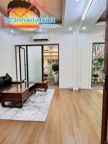 Doãn Kế Thiện, Cầu Giấy - Phân Lô, Gara, 74m2 x 5 Tầng, MT 4m, Giá 14 Tỷ LH: 0888758369 - 2