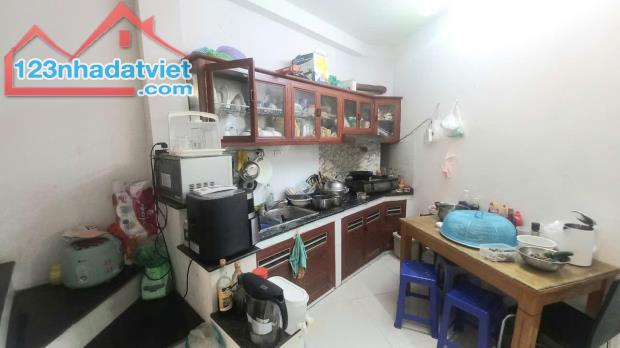 BA ĐÌNH - NHỎ XINH - TẦM TIỀN HIẾM - SỔ RIÊNG 35M - DÂN XÂY 4 TẦNG , GIÁ 4.89Tỷ - 3